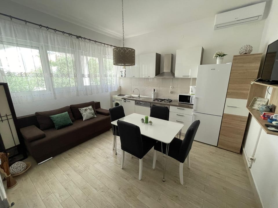 Apartman Mira Apartment in Šibenik-Knin County, Croatia