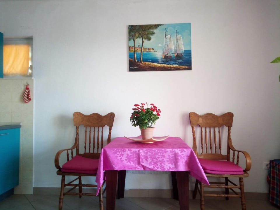 apartmani Maris Apartment in Okrug Gornji
