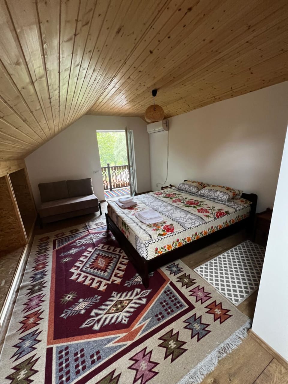 Valea Stâncii Bed and Breakfast in Moldova
