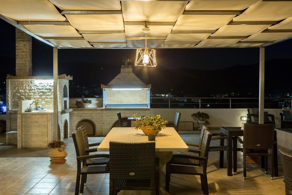 Anastellar Apartment hotel in Kissamos