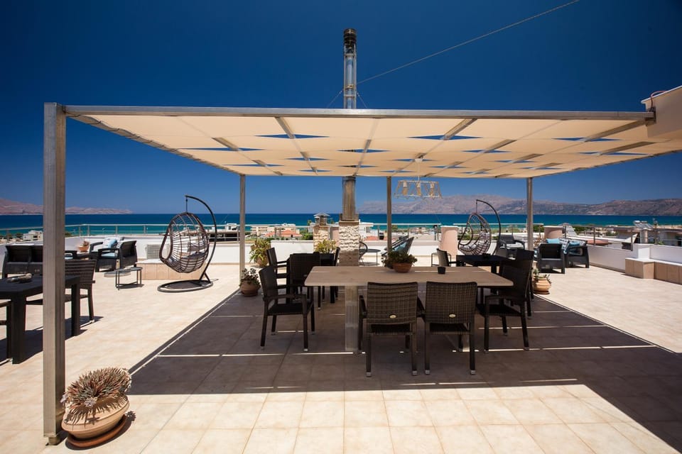Balcony/Terrace, Seating area, Sea view
