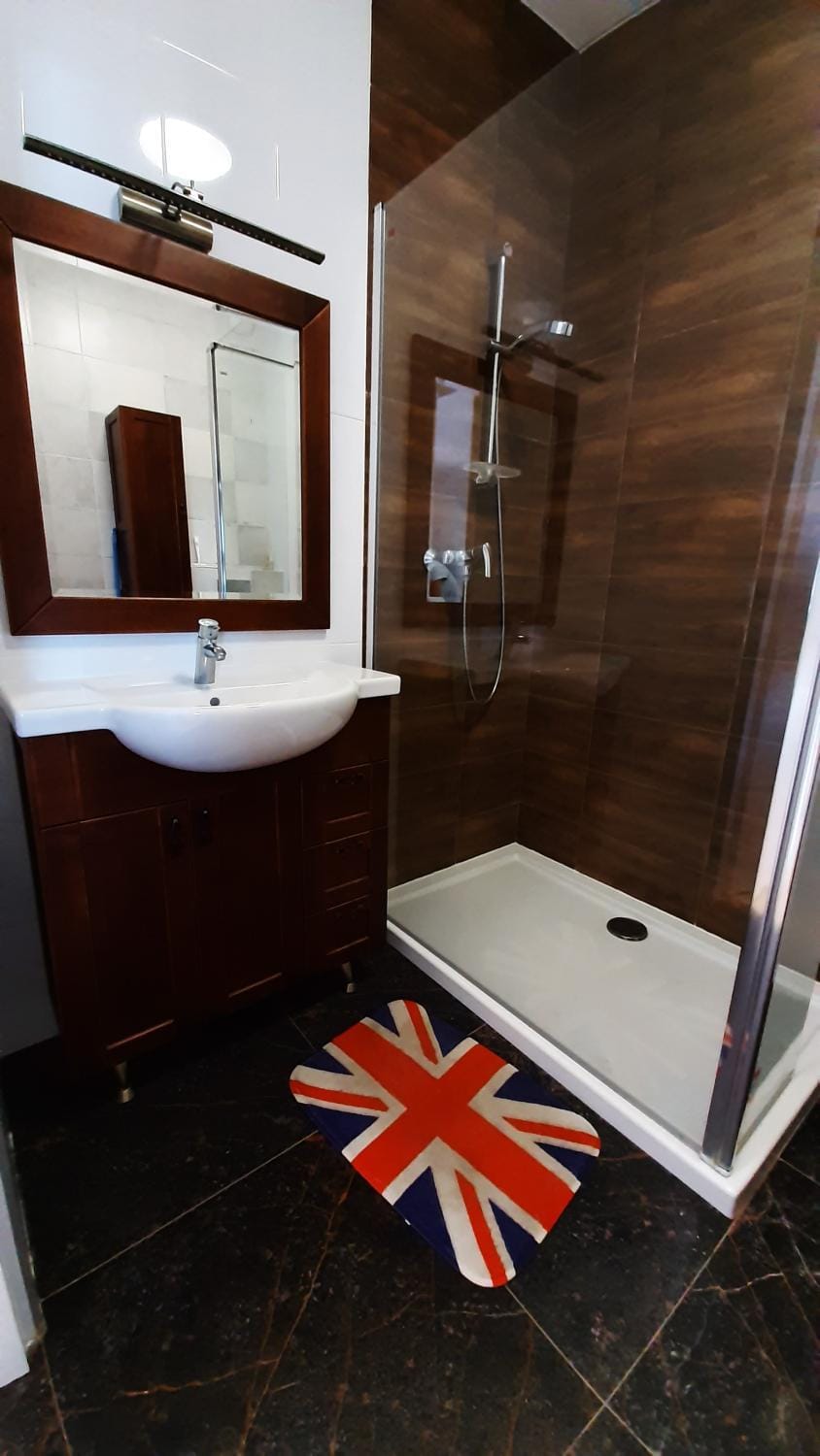 Shower, Bathroom