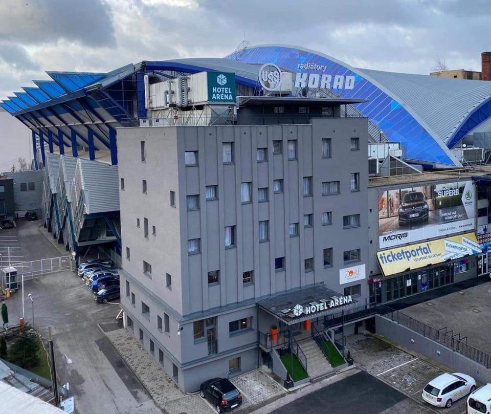 Property building, Neighbourhood