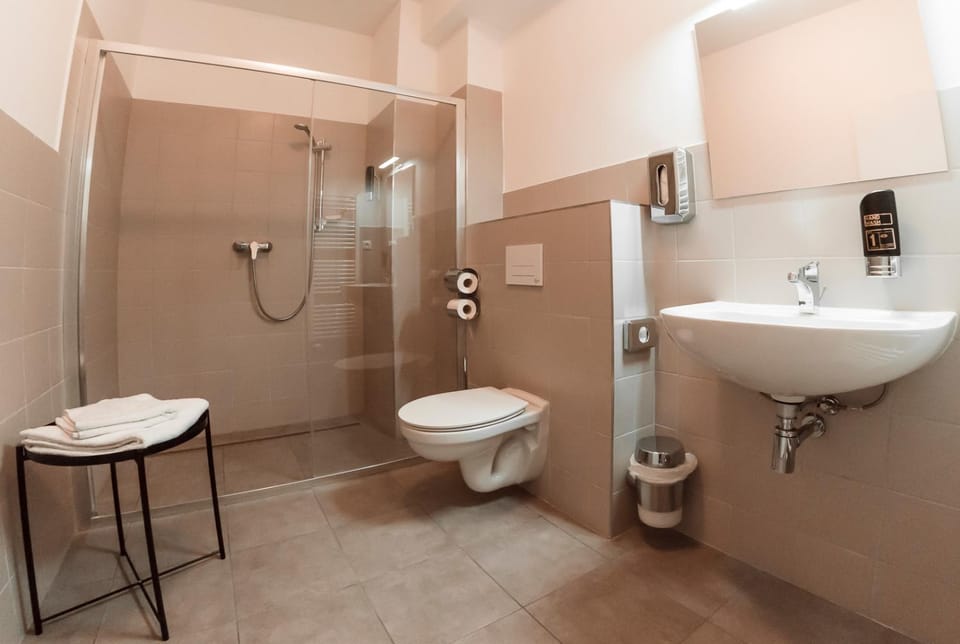 Shower, Toilet, Bathroom