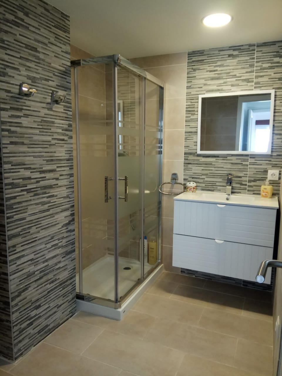 Shower, Toilet, Bathroom