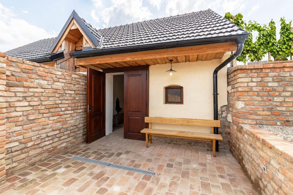 Cyklopenzion U Čápů Apartment in South Moravian Region