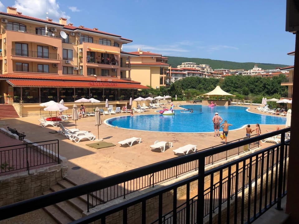 Pool view, Swimming pool, Swimming pool