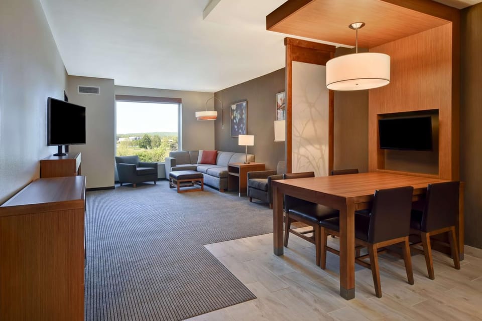 Photo of the whole room, On site