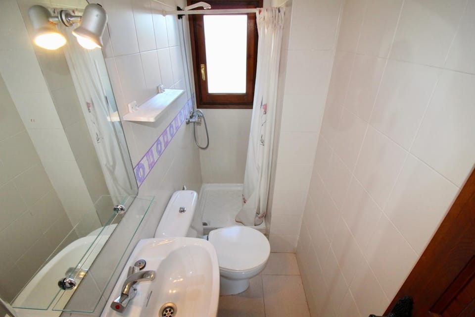Villa, piscine, WIFI. Locamar Silvia Cat. Villa in Baix Ebre