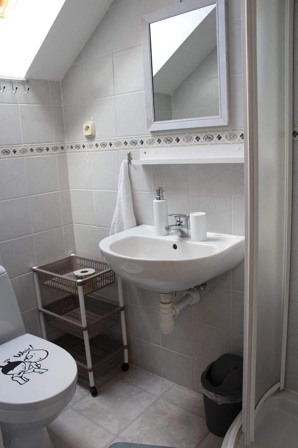 Shower, Toilet, Bathroom