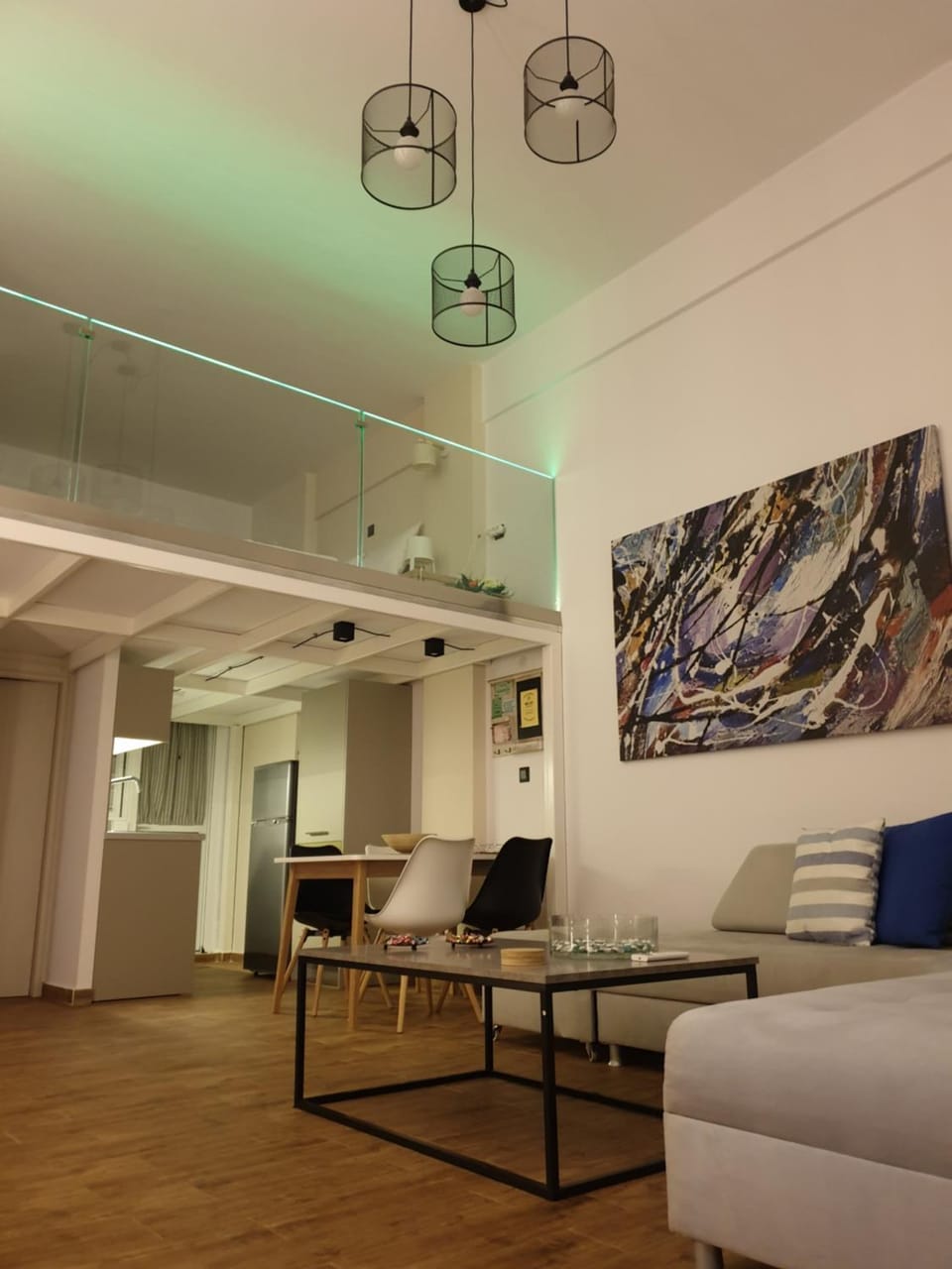 Living room, Seating area