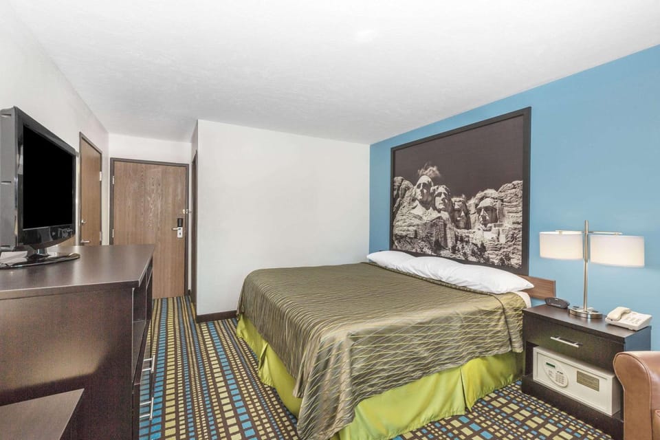 Photo of the whole room, On site