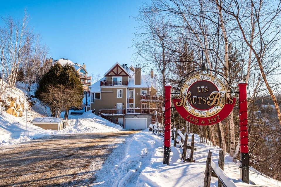 Haut-Bois by Rendez-Vous Mont-Tremblant Apartment in Mont-Tremblant