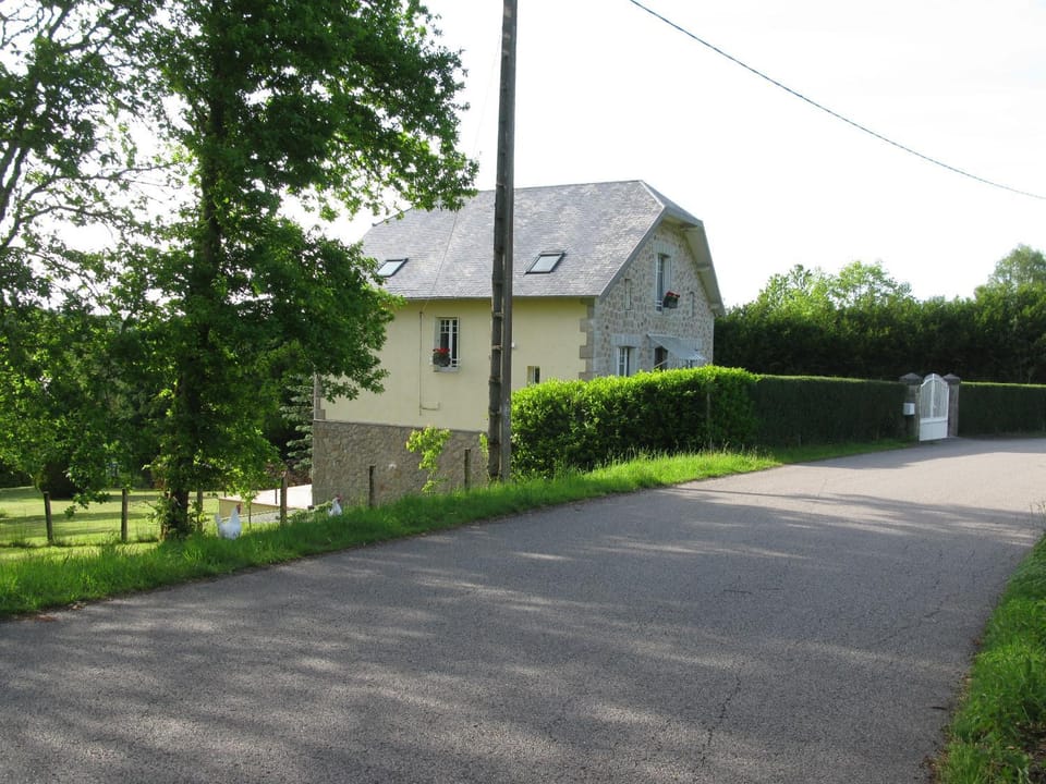 Property building, Facade/entrance