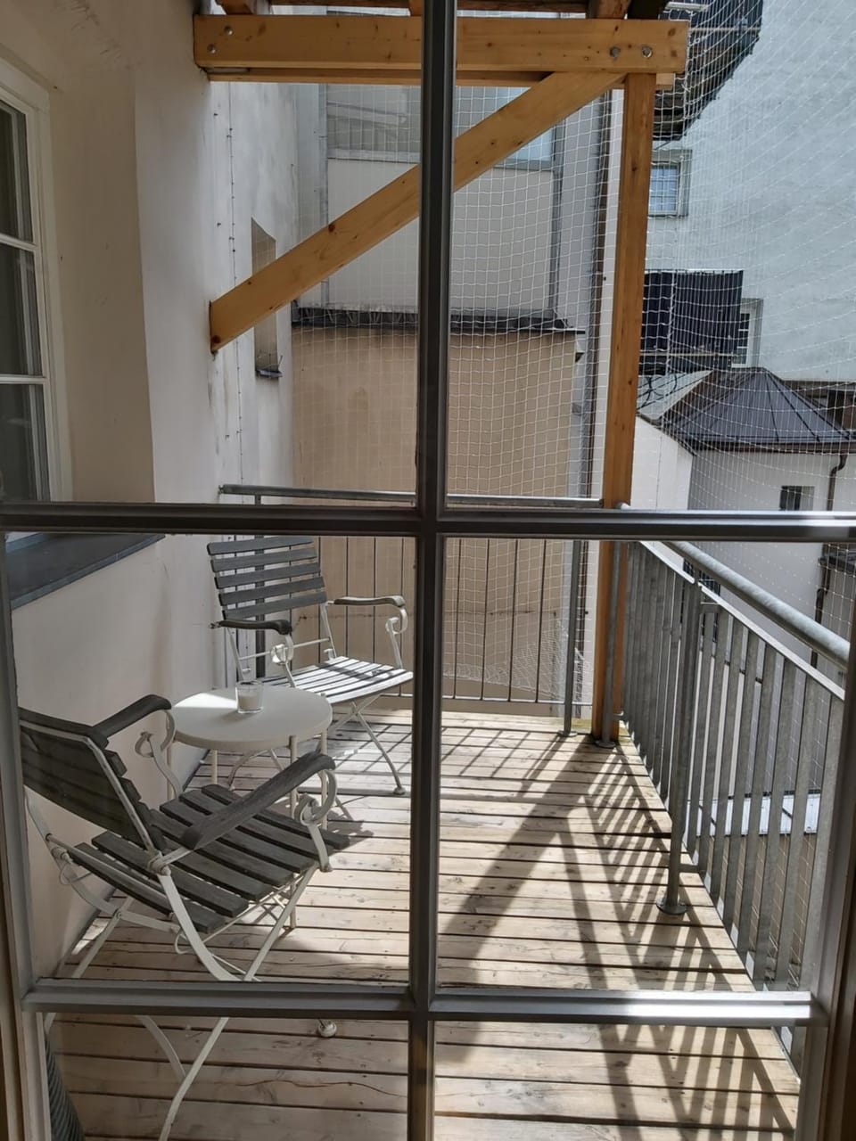 Property building, Patio, Balcony/Terrace