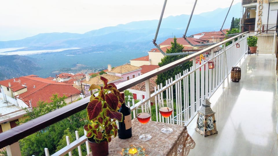 Balcony/Terrace, Mountain view, Sea view