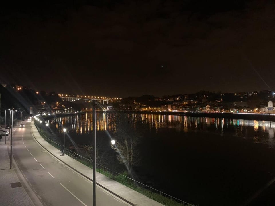 City view, River view, Street view