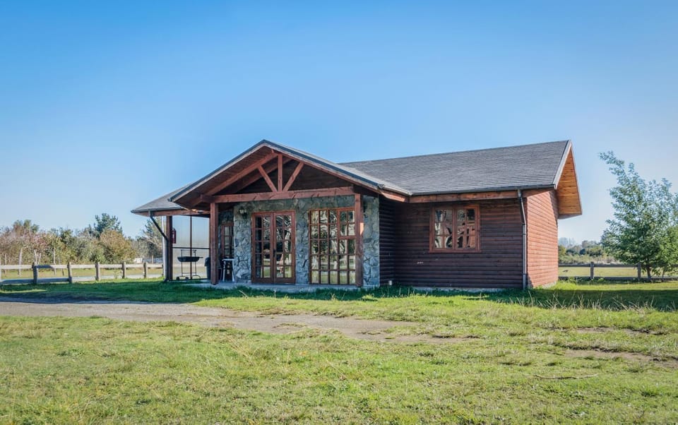 Property building, Garden view, Mountain view, Pool view