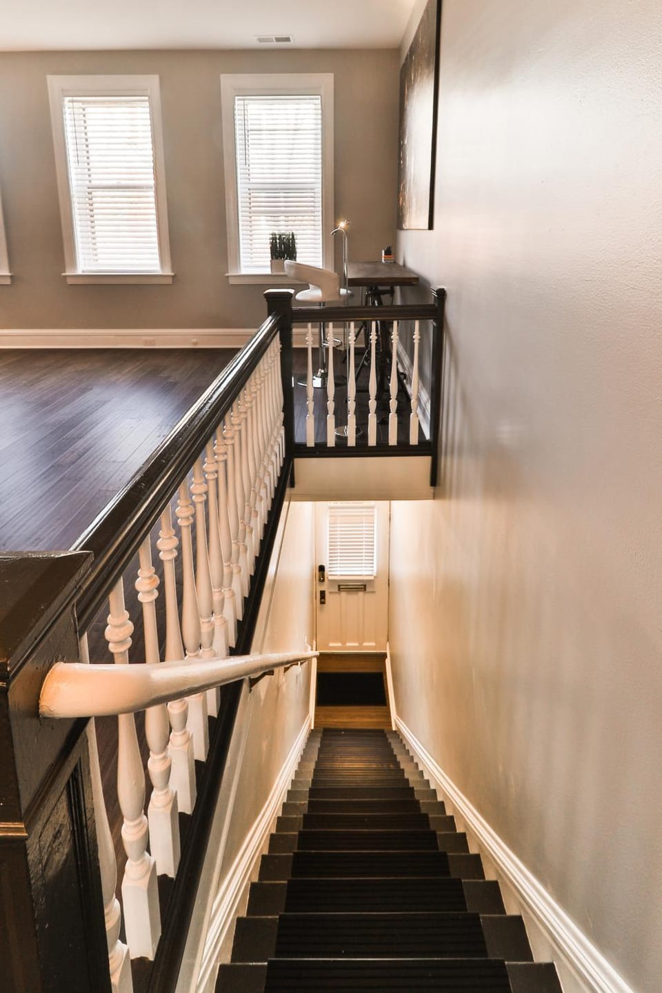 Luxury Apt w/ Spectrum Mood Lighting - Historic Cherokee Street Antique Row Apartment in Saint Louis