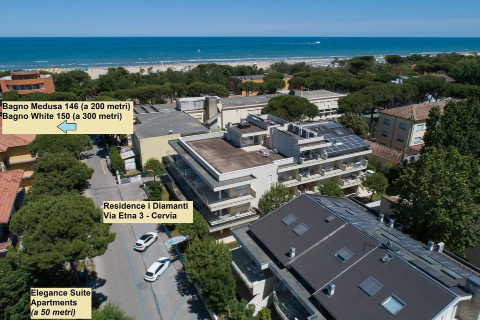 Property building, Neighbourhood, Bird's eye view, Beach
