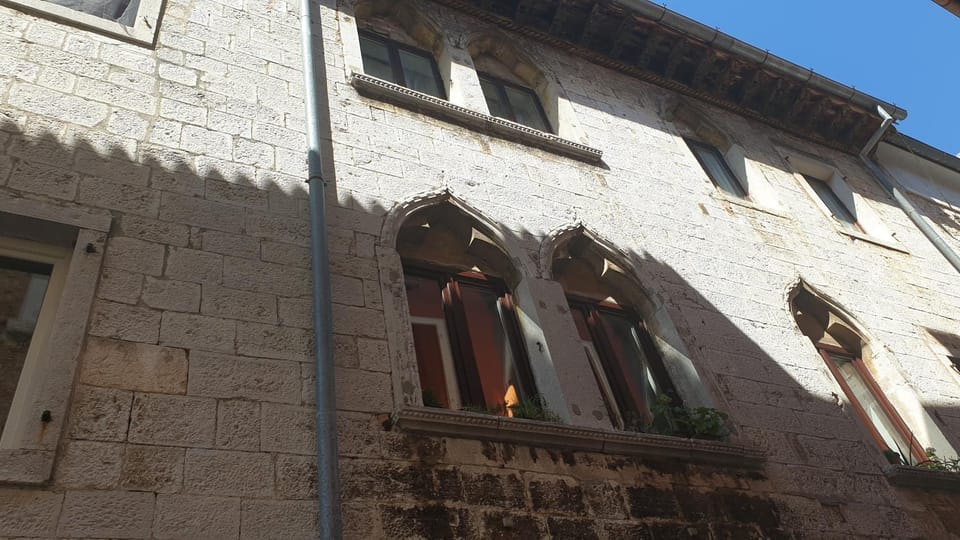 Venetian building in Porec Apartment in Poreč