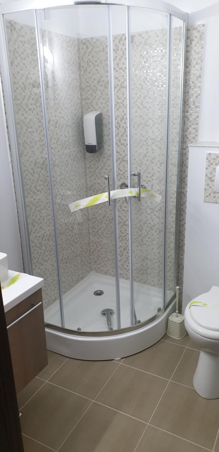 Shower, Toilet, Bathroom