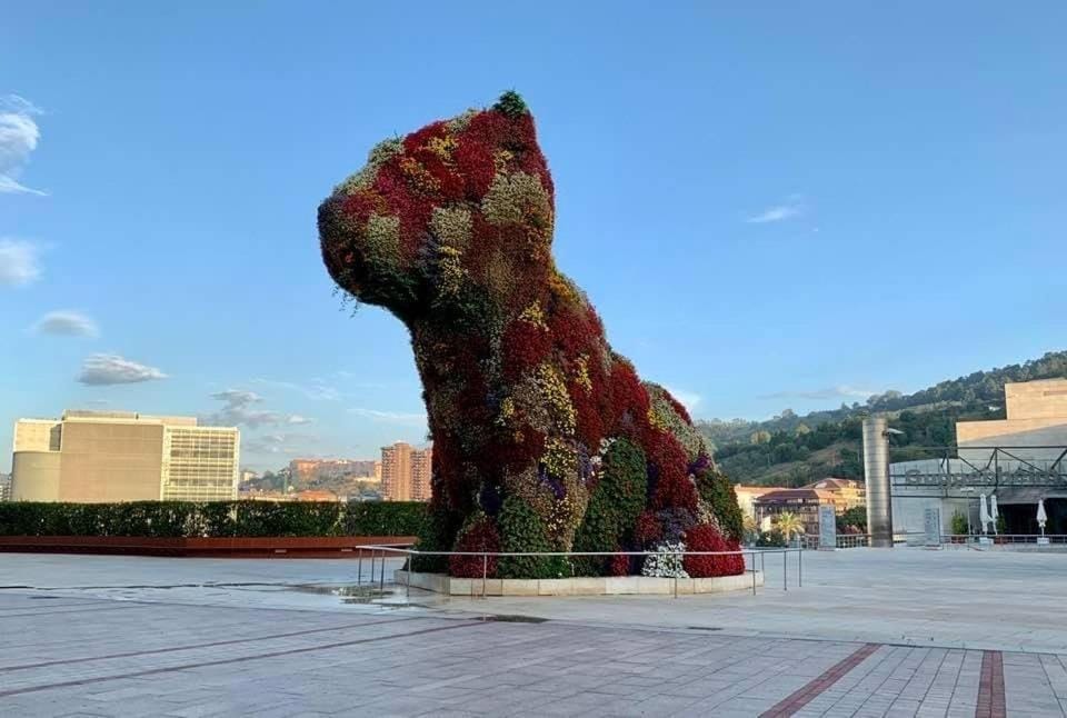 Nearby landmark