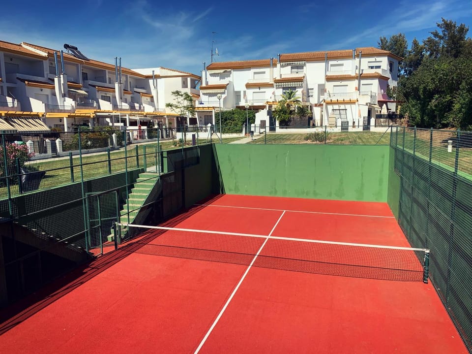 Tennis court