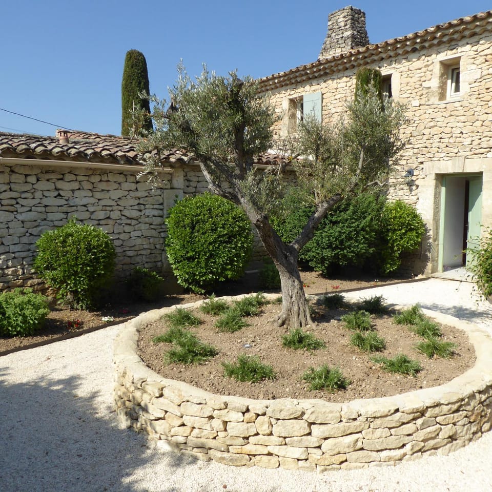 Inner courtyard view