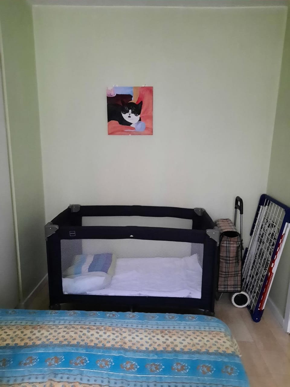 cot