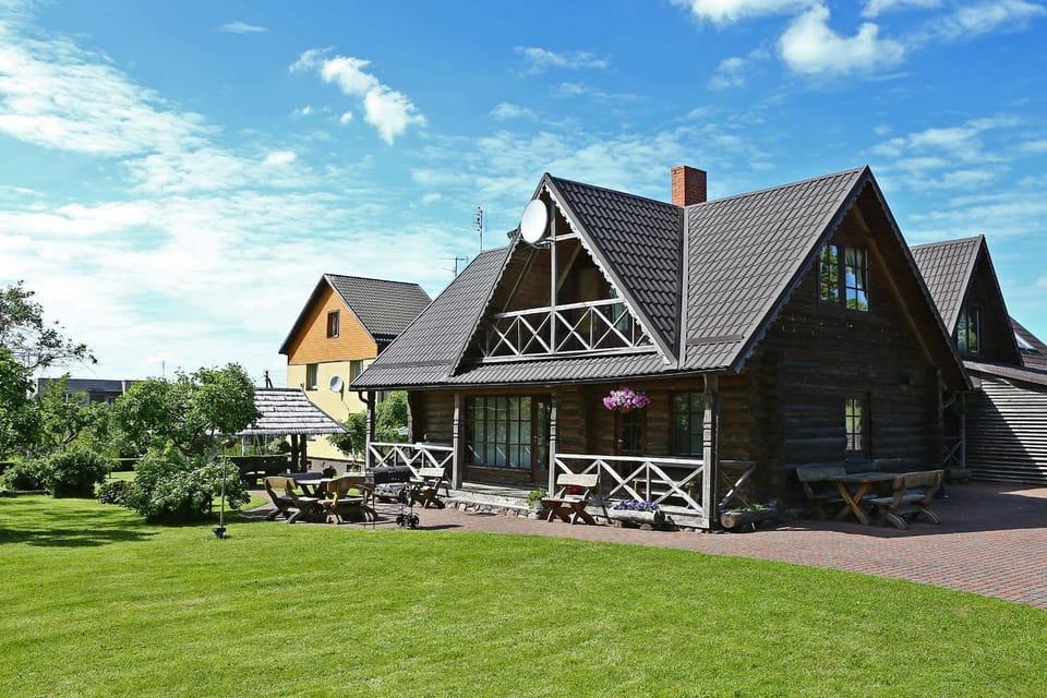 Poilsis pas Joną Bed and Breakfast in Klaipėda County, Lithuania