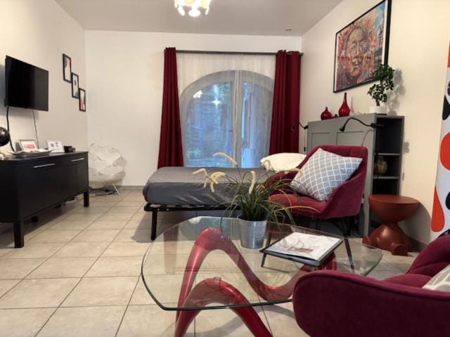 LE ROUGET Apartment in Tarascon