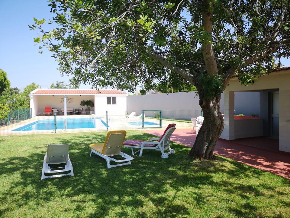 Property building, Balcony/Terrace