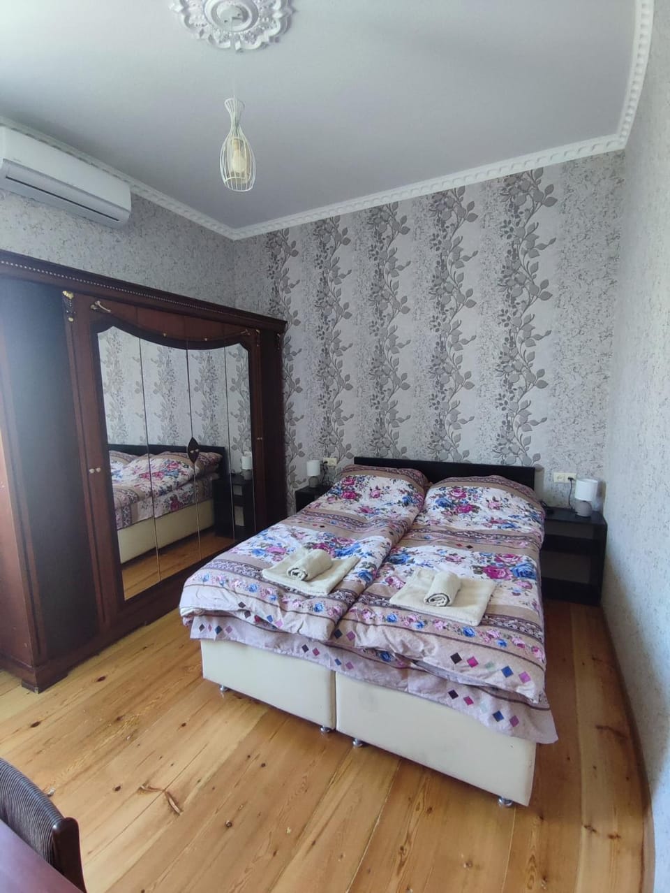 Bed, Photo of the whole room, Bedroom, wardrobe, air conditioner