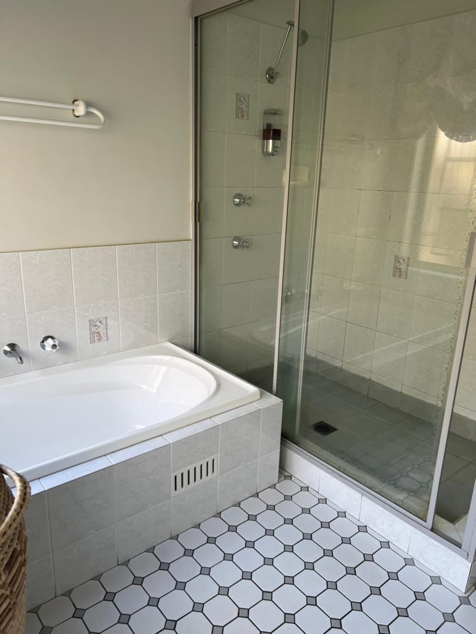 Shower, Bathroom, Bath