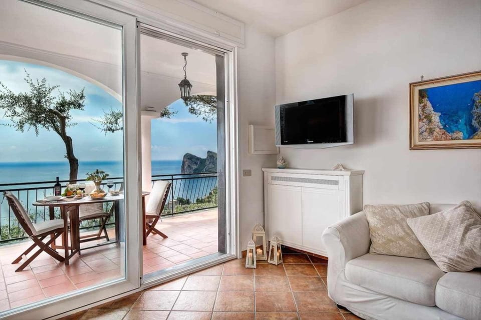 Patio, Communal lounge/ TV room, View (from property/room), Sea view