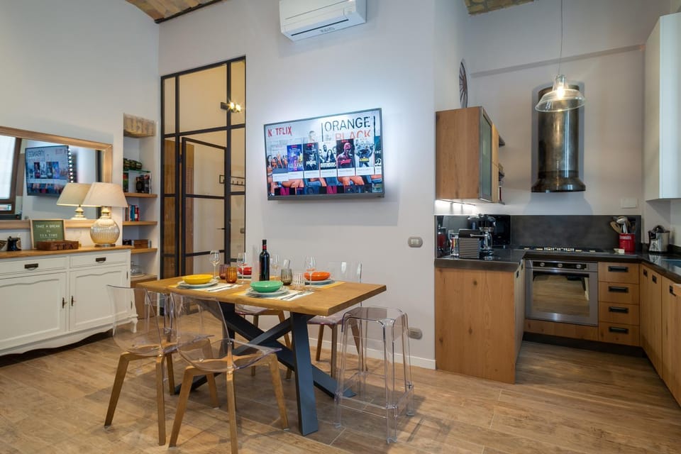 Other, Dining area