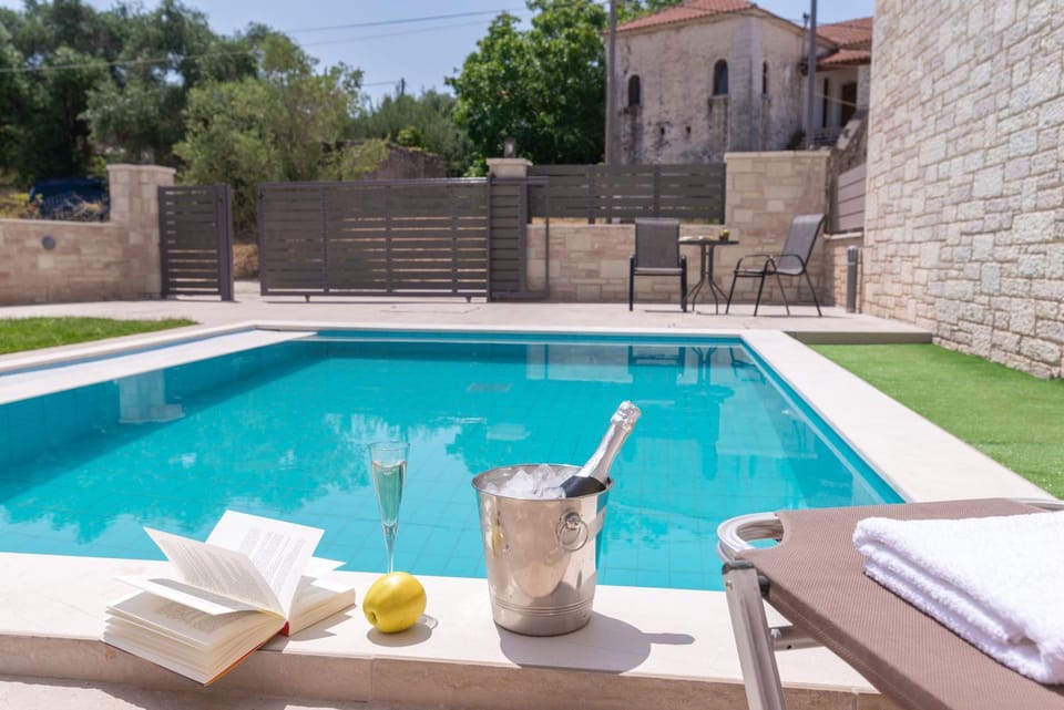 Property building, Pool view, Swimming pool