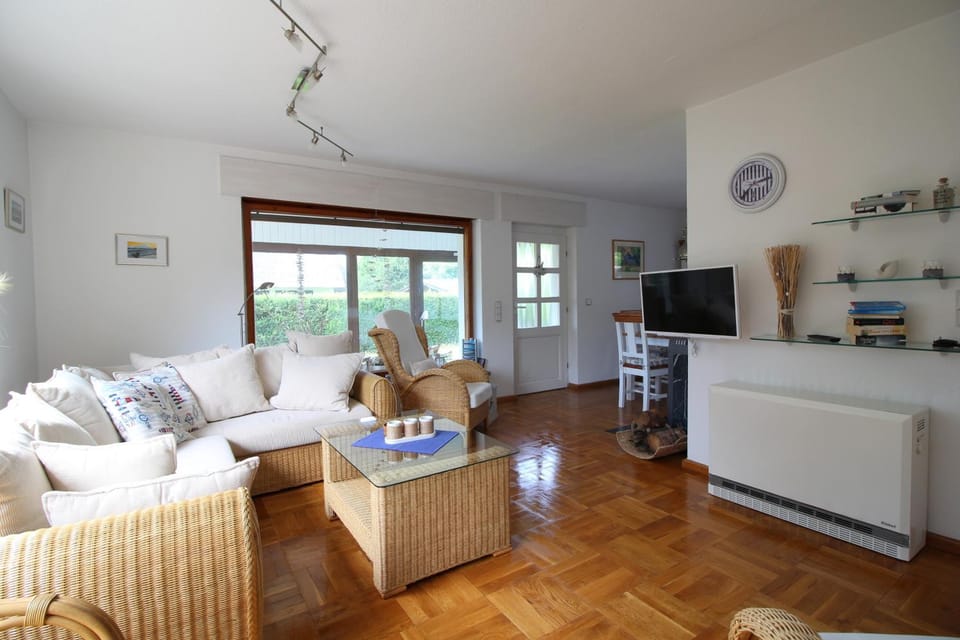 Reethaus Ostseestrand 18 House in Wustrow