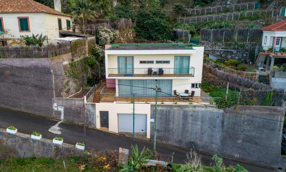Ponte House House in Madeira District