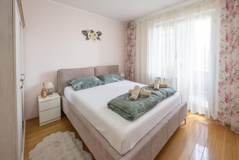 Apartment Elefant 021 Apartment in Novi Sad