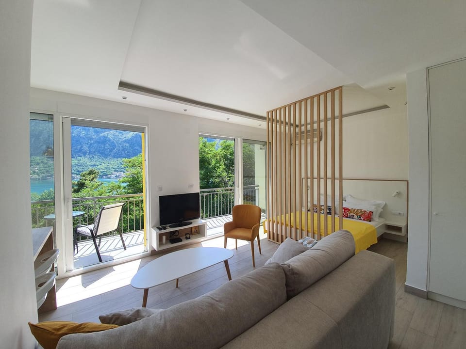 Seating area, Bedroom, Garden view, Sea view