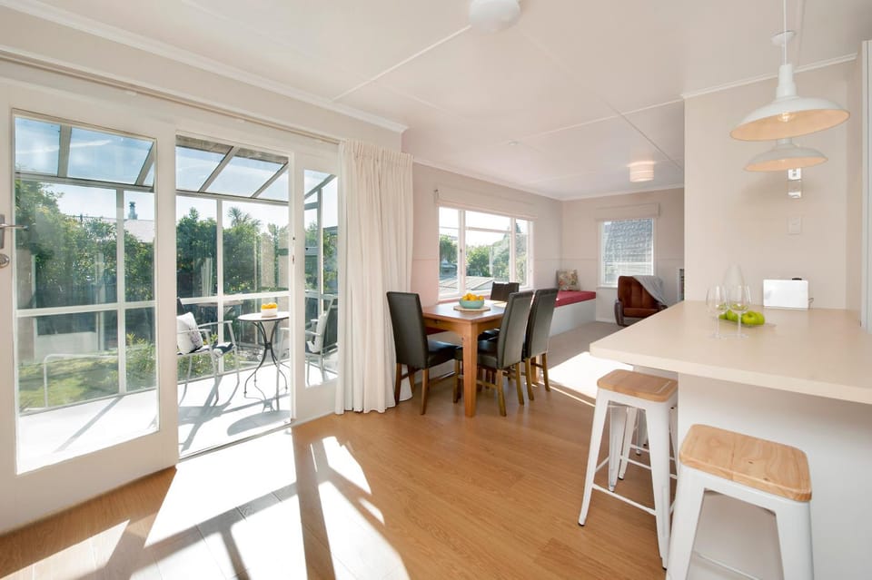 Dining area, Garden view