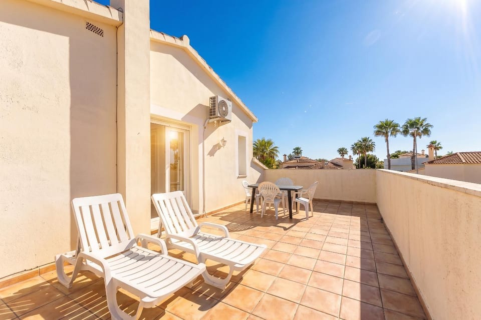 Day, View (from property/room), Balcony/Terrace, sunbed