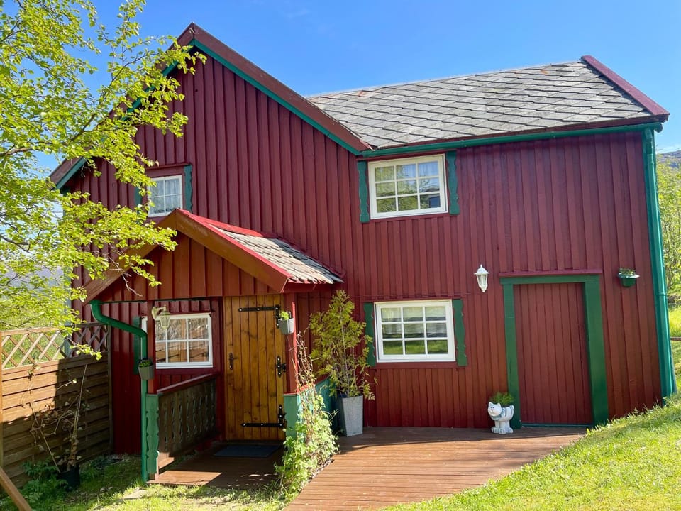 Polar Cottage House Bodø Chalet in Nordland, Norway
