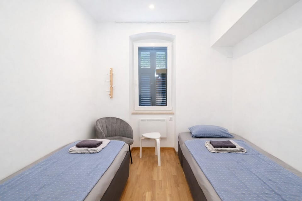 Apartment Kaza in center, with terrace, private parking, step to the sea Apartment in Opatija