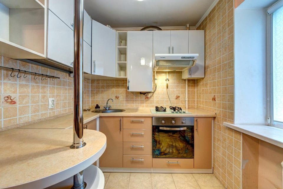 Kitchen or kitchenette, pet friendly, stove