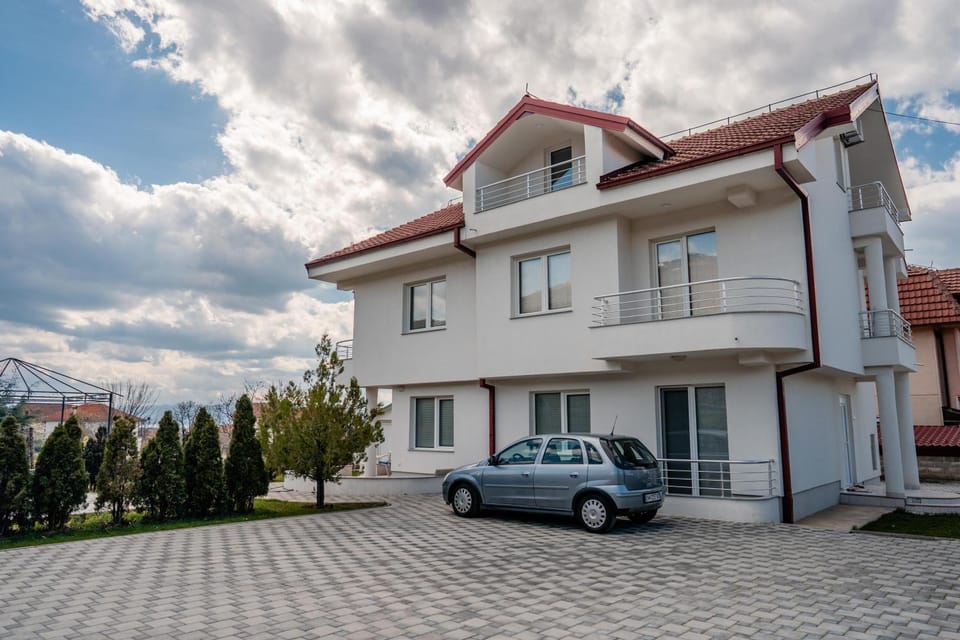 Property building, Parking