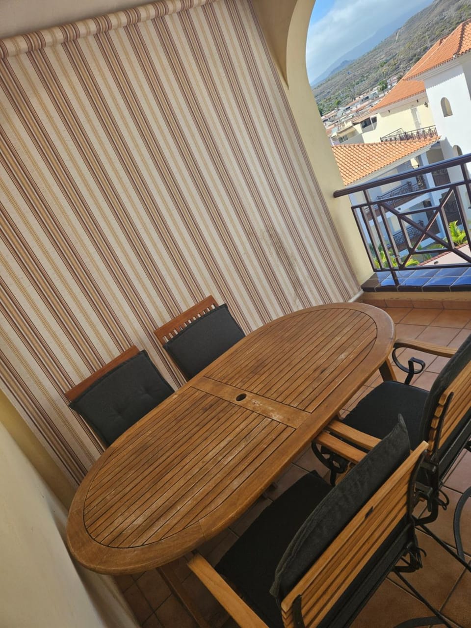 Dinastia B401 by Tenerife Rental & Sales Apartment in Los Cristianos