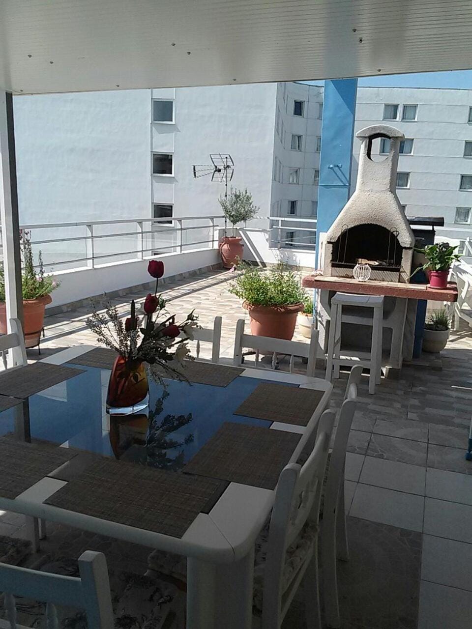 Spring, Day, BBQ facilities, Balcony/Terrace, Sea view